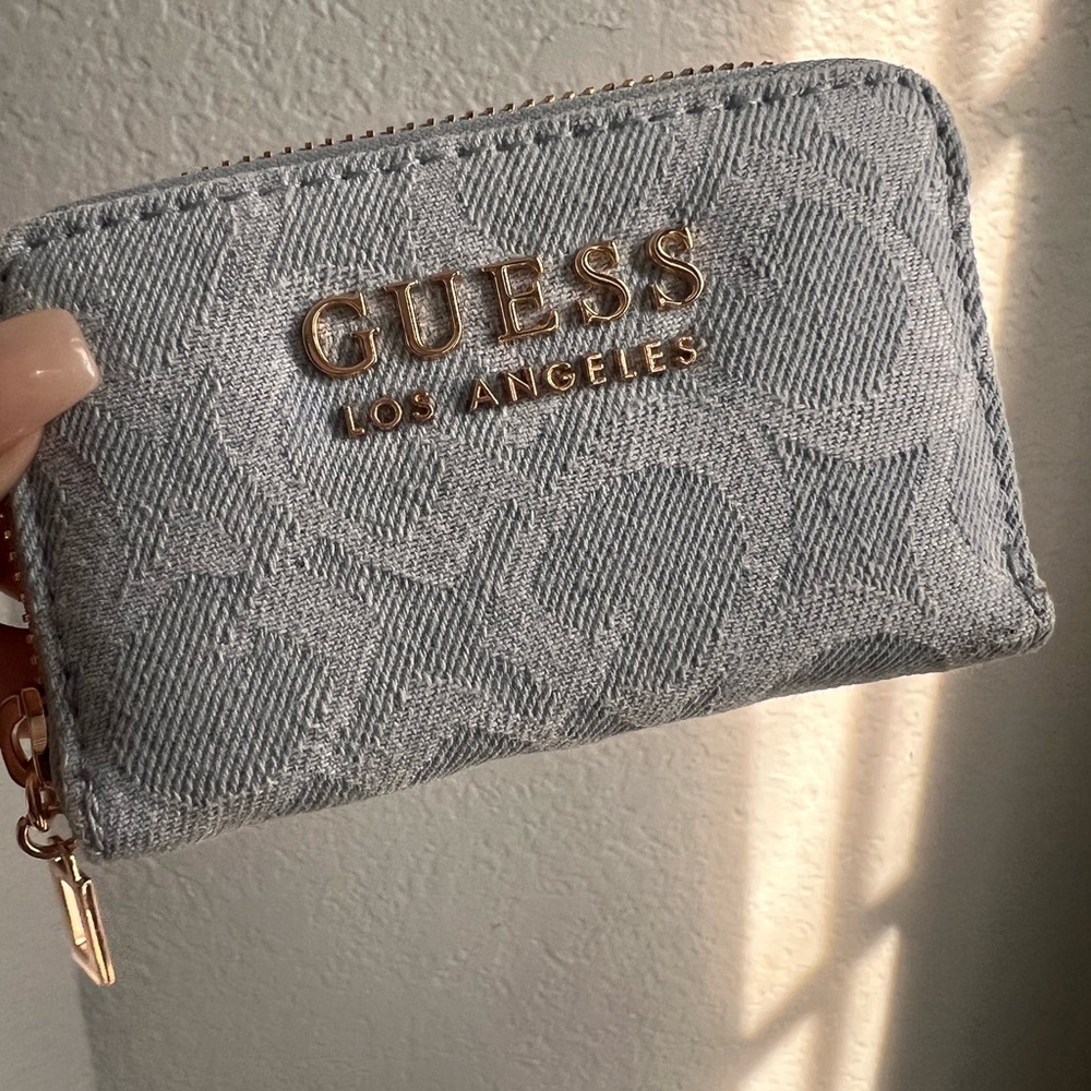 Guess wallet